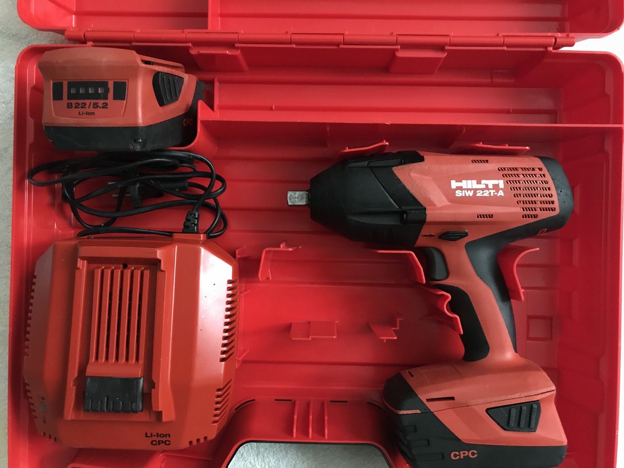 Аккумуляторный гайковерт HILTI SIW 22T-A