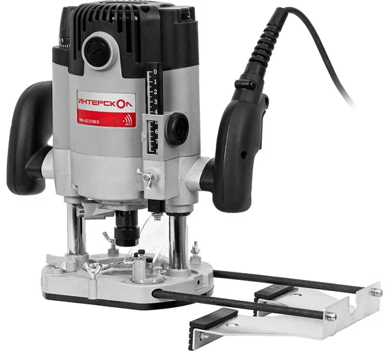 Фрезер ИНТЕРСКОЛ универсальный ФМ-67/2200Э